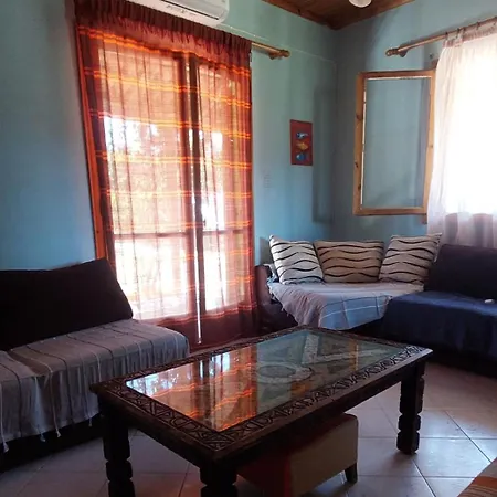 Cute House With Mountain Views Σπίτι διακοπών Katsaros (Elis)
